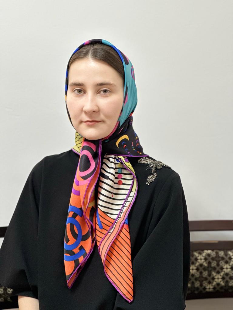 Багандова Маликат Руслановна.